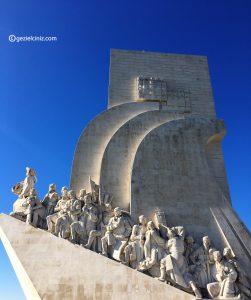 Lisbon guide explorers monument