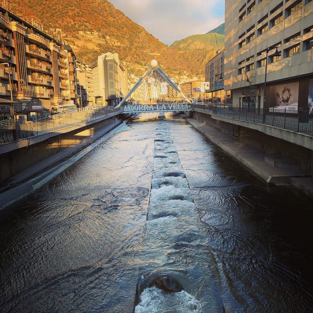 Andorra Gezi Rehberi Andorra la Velle